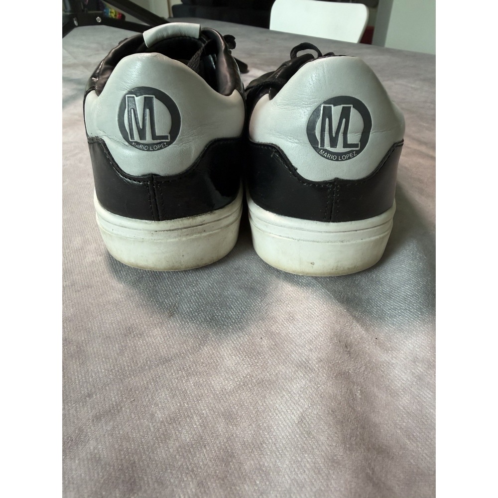 Mario Lopez Men's Size 8 Black Gray Lace Up Low Top Sneakers Casual Shoes - Picture 2 of 3